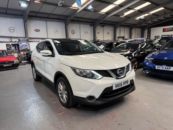 Used Nissan Qashqai 2015 for sale - 74362259: Photo 1
