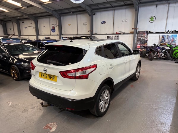 Used Nissan Qashqai 2015 for sale - 74362259: Photo 31