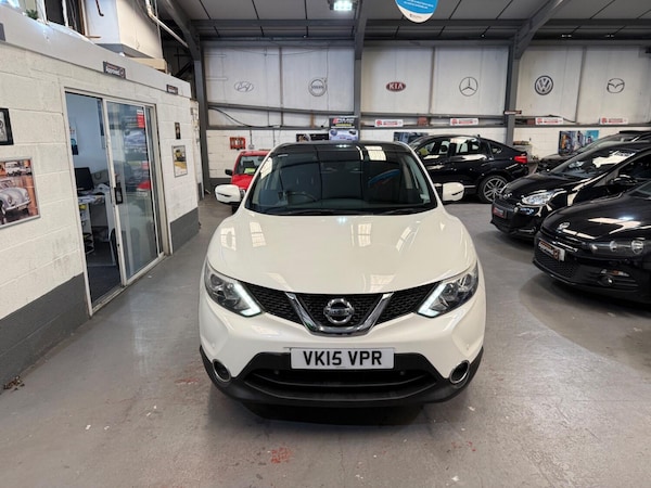 Used Nissan Qashqai 2015 for sale - 74362259: Photo 9