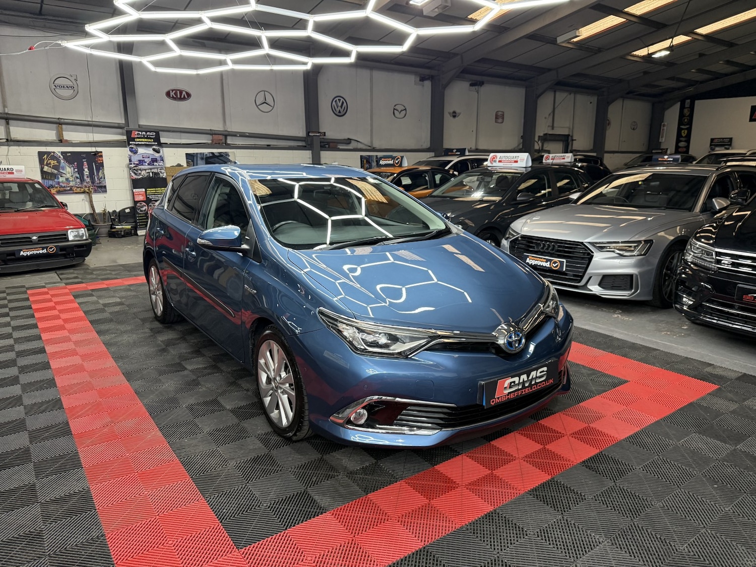 Used Toyota Auris 2016 for sale - 76358075: Photo 2