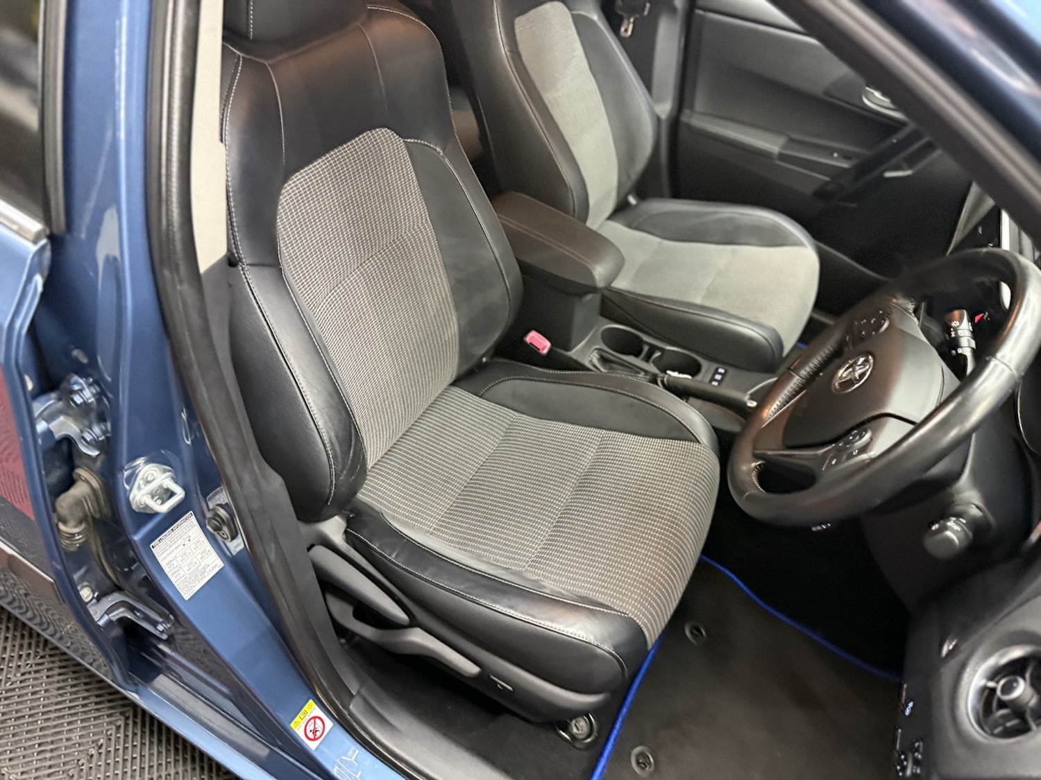 Used Toyota Auris 2016 for sale - 76358075: Photo 38