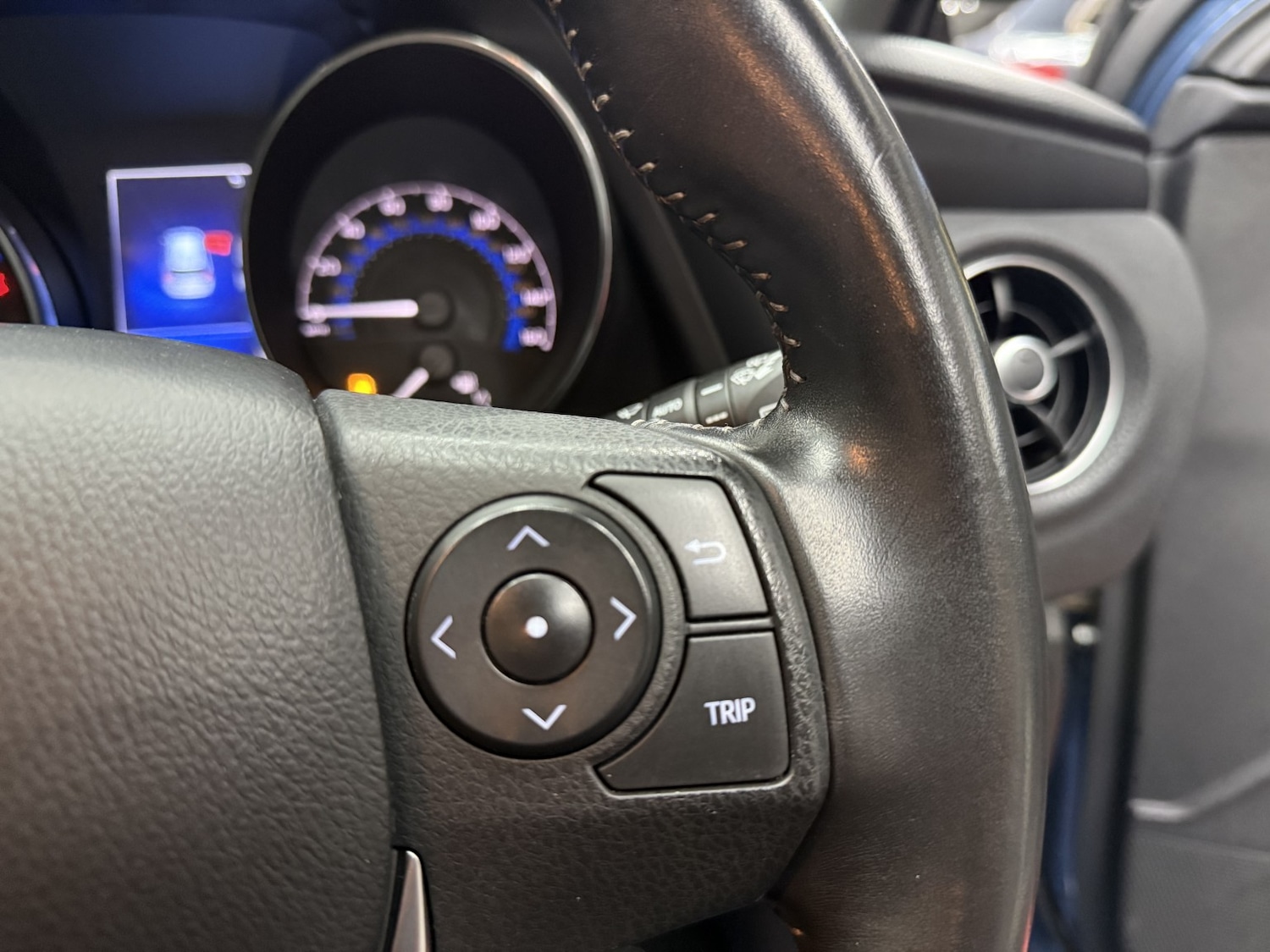 Used Toyota Auris 2016 for sale - 76358075: Photo 55