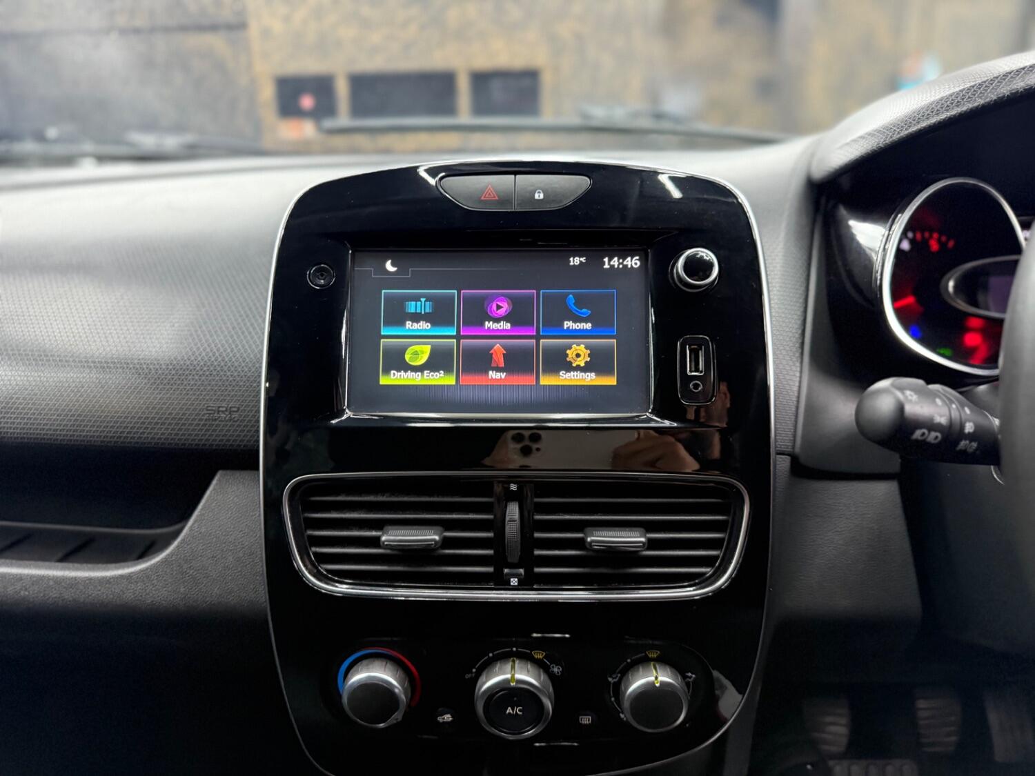 Used Renault Clio 2019 for sale - 76719011: Photo 29