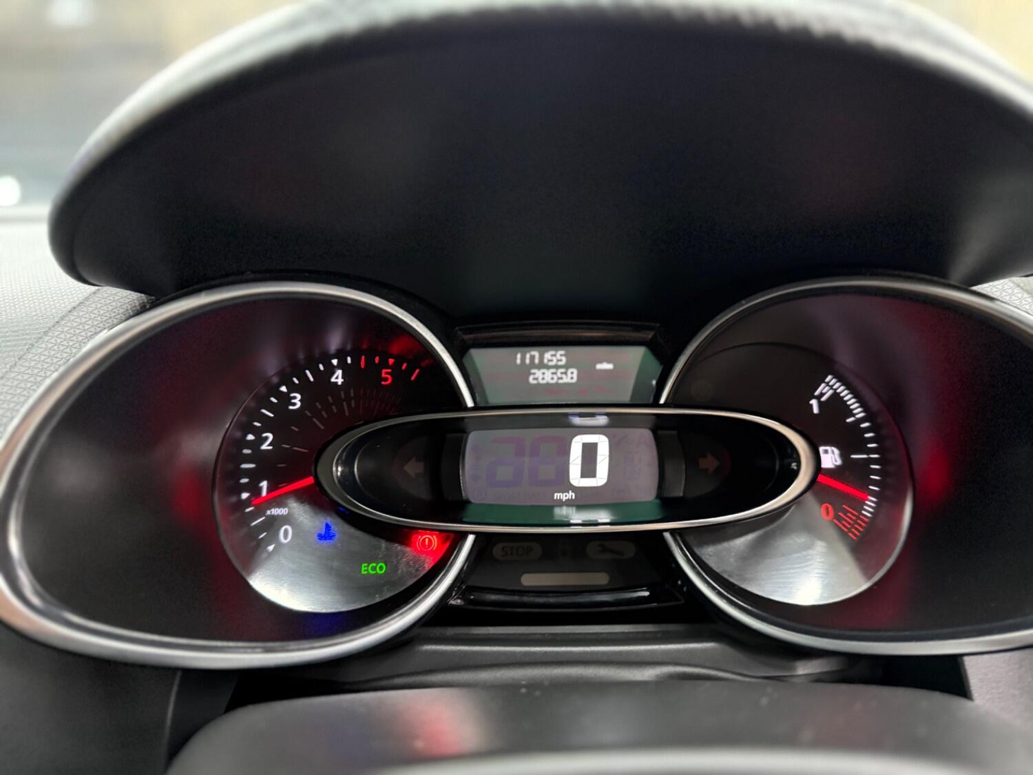 Used Renault Clio 2019 for sale - 76719011: Photo 33