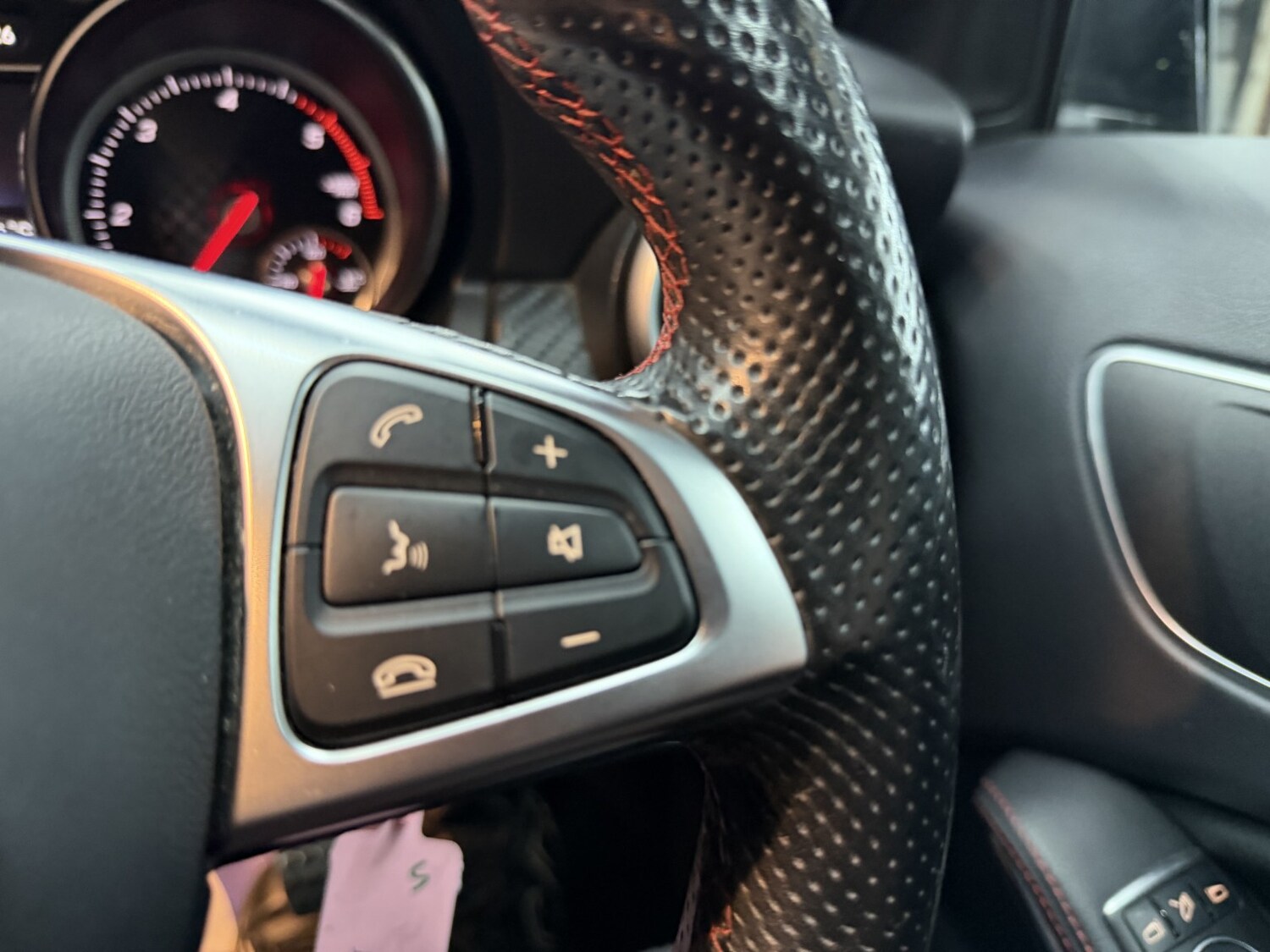 Used Mercedes-Benz A-Class 2016 for sale - 77541641: Photo 31