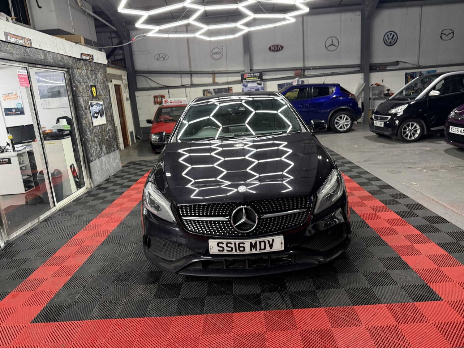 Used Mercedes-Benz A-Class 2016 for sale - 77541641: Photo 35