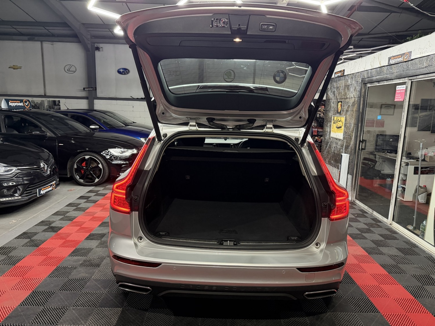 Used Volvo V60 2021 for sale - 76719014: Photo 19