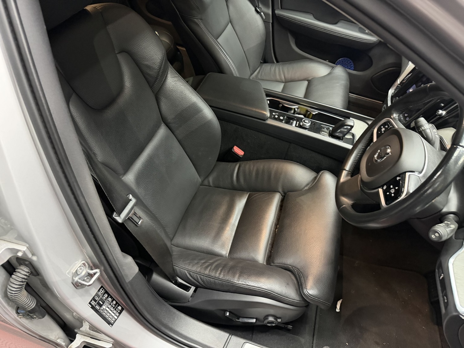 Used Volvo V60 2021 for sale - 76719014: Photo 29