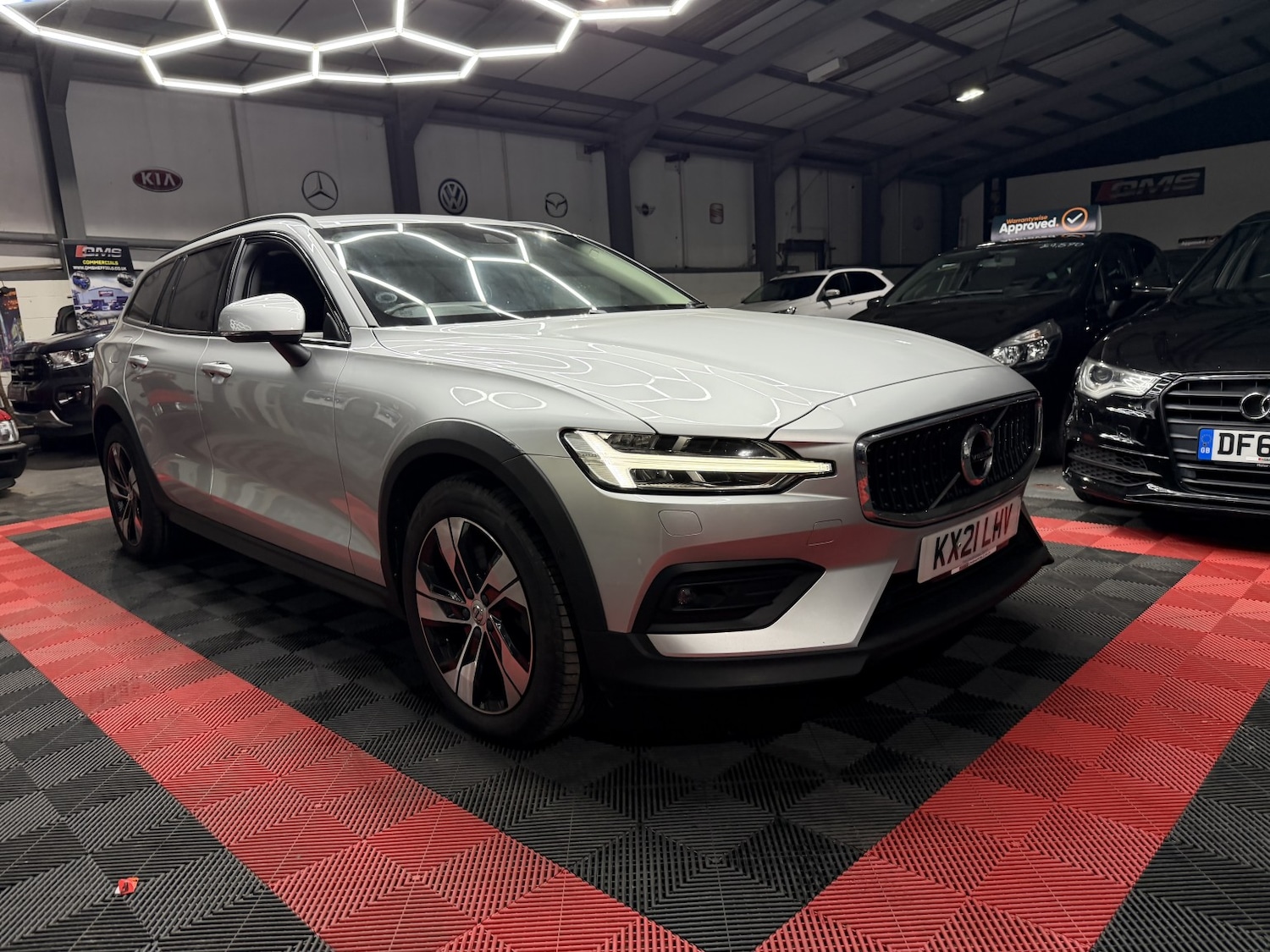 Used Volvo V60 2021 for sale - 76719014: Photo 37