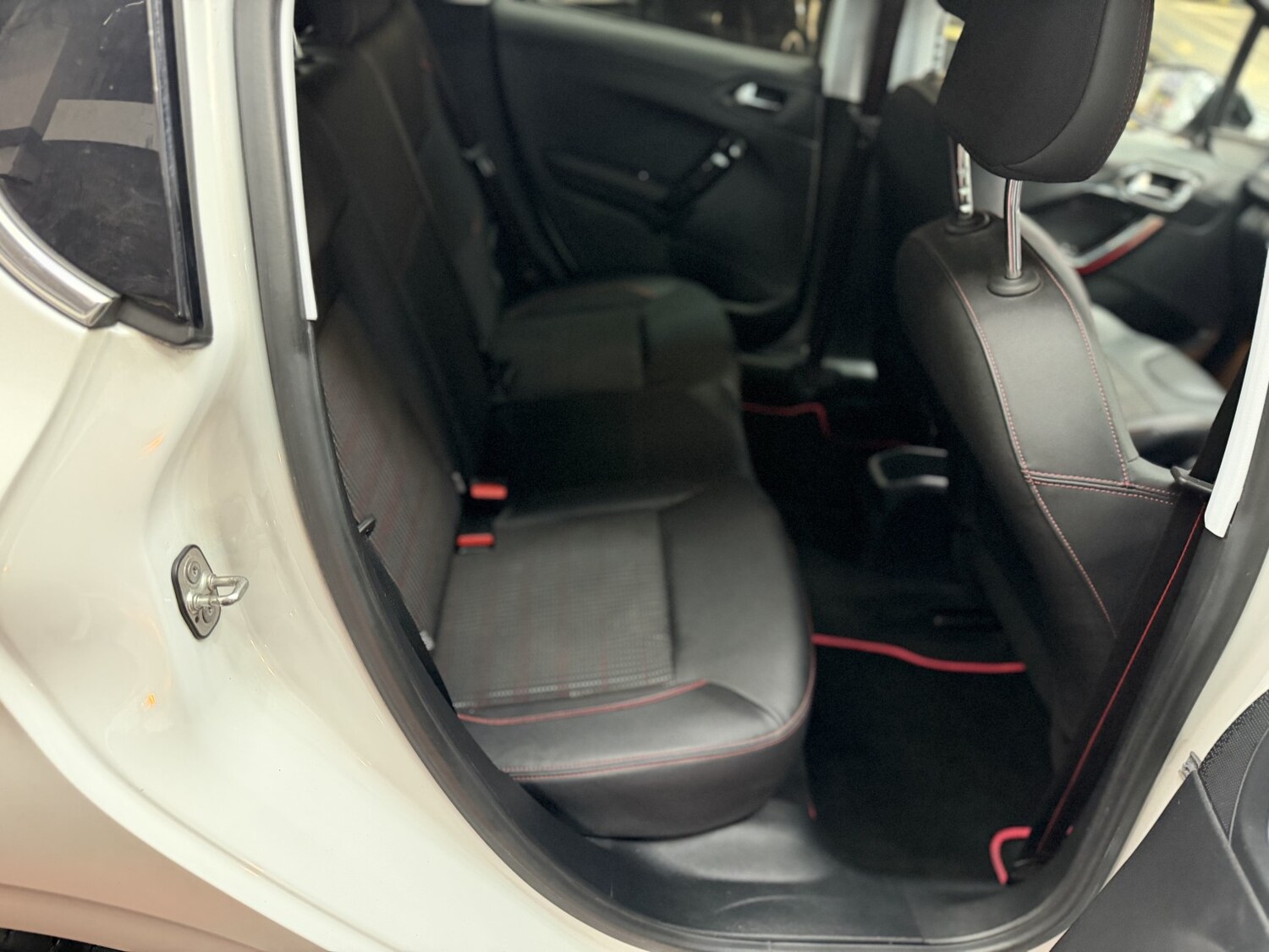 Used Peugeot 208 2016 for sale - 78139406: Photo 17