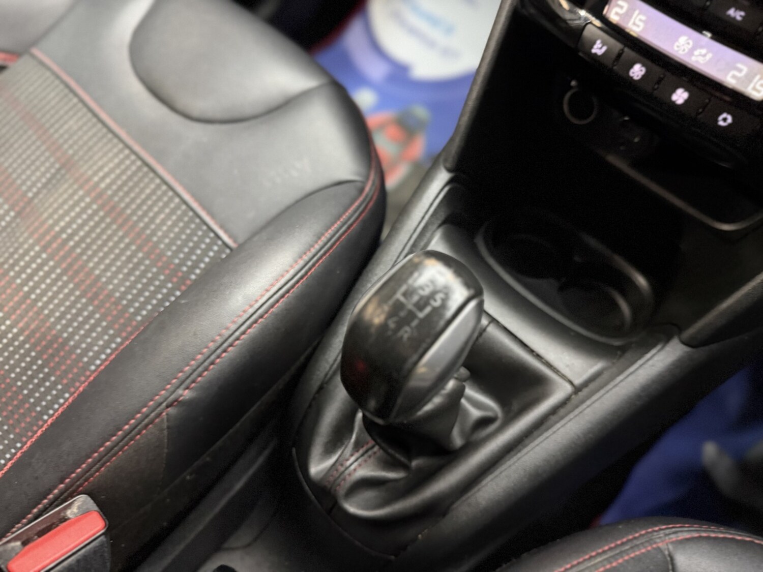 Used Peugeot 208 2016 for sale - 78139406: Photo 32