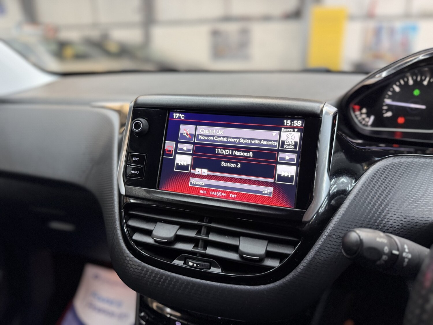 Used Peugeot 208 2016 for sale - 78139406: Photo 34