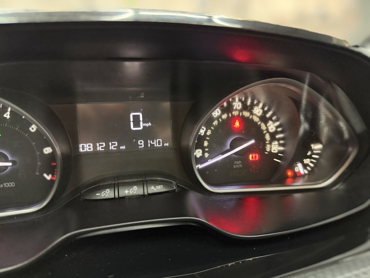 Used Peugeot 208 2016 for sale - 78139406: Photo 35