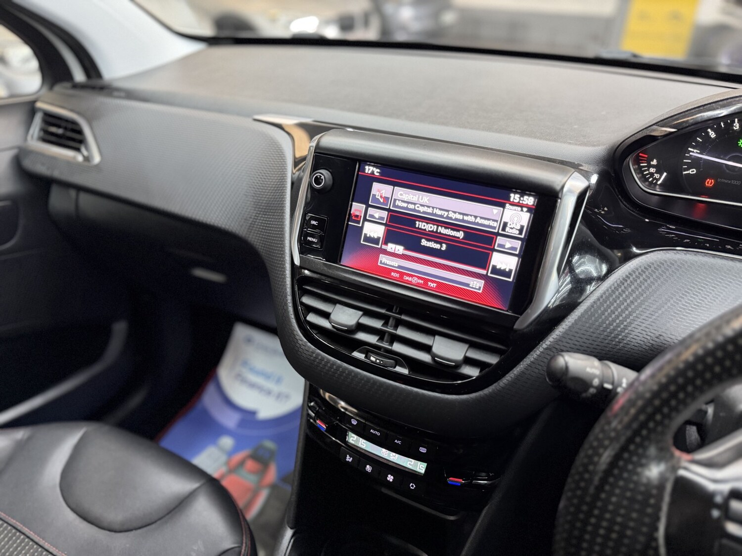 Used Peugeot 208 2016 for sale - 78139406: Photo 38