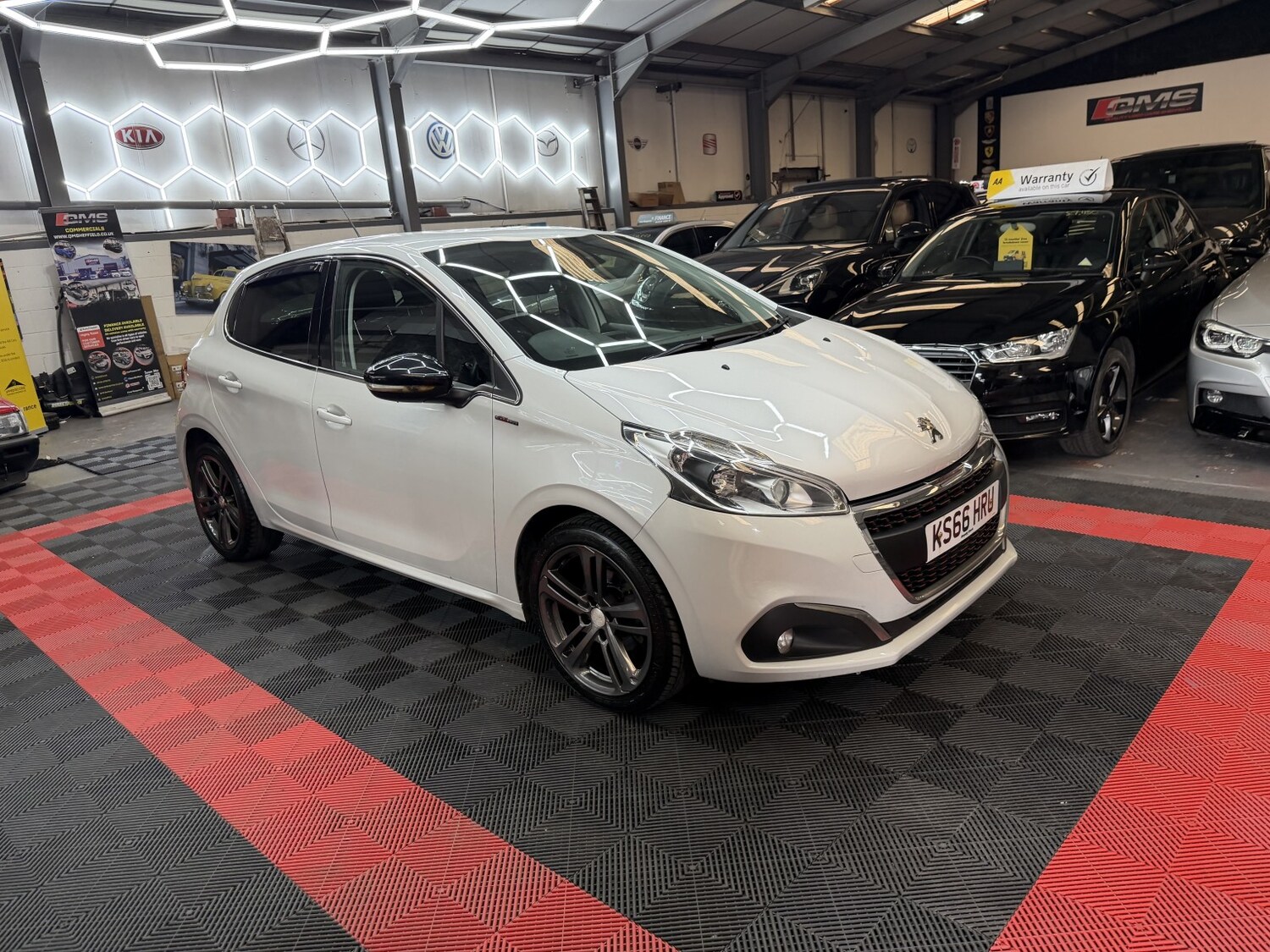 Used Peugeot 208 2016 for sale - 78139406: Photo 42