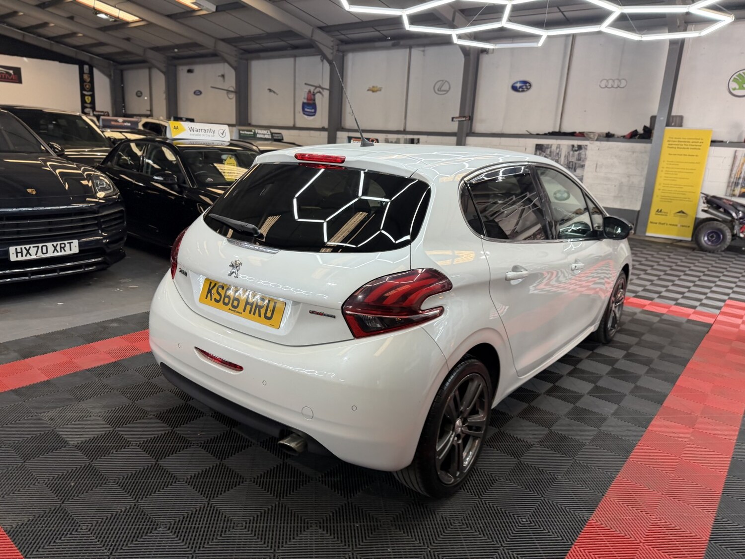 Used Peugeot 208 2016 for sale - 78139406: Photo 45