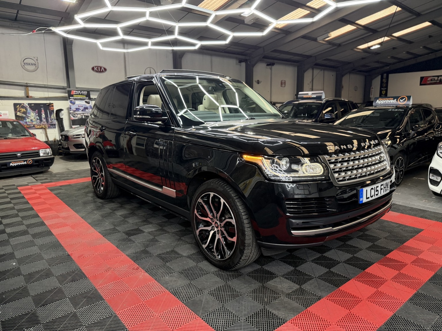 Used Land Rover Range Rover 2015 for sale - 76719034: Photo 12