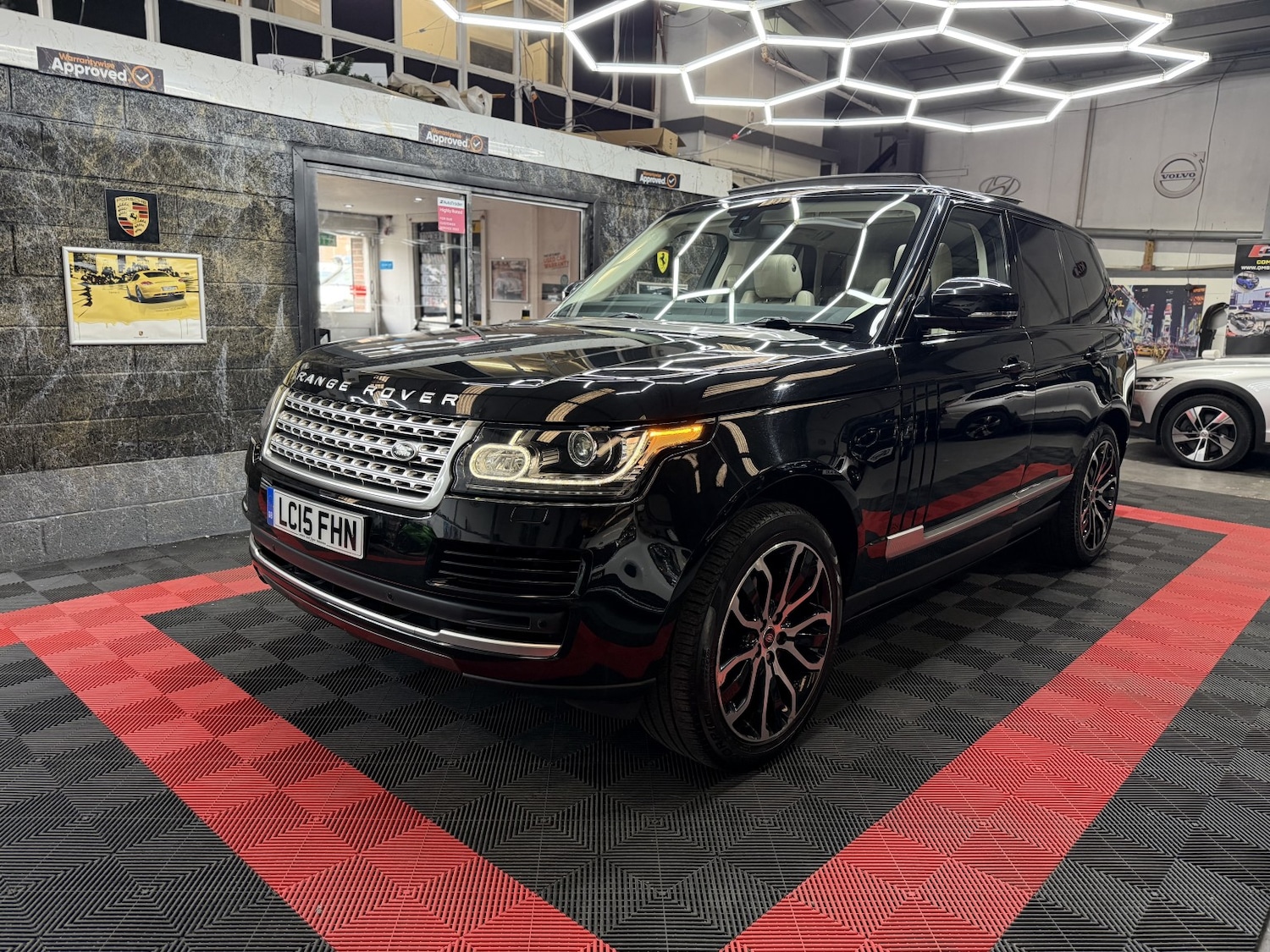 Used Land Rover Range Rover 2015 for sale - 76719034: Photo 18