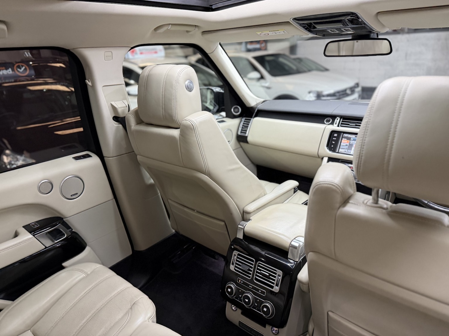 Used Land Rover Range Rover 2015 for sale - 76719034: Photo 34