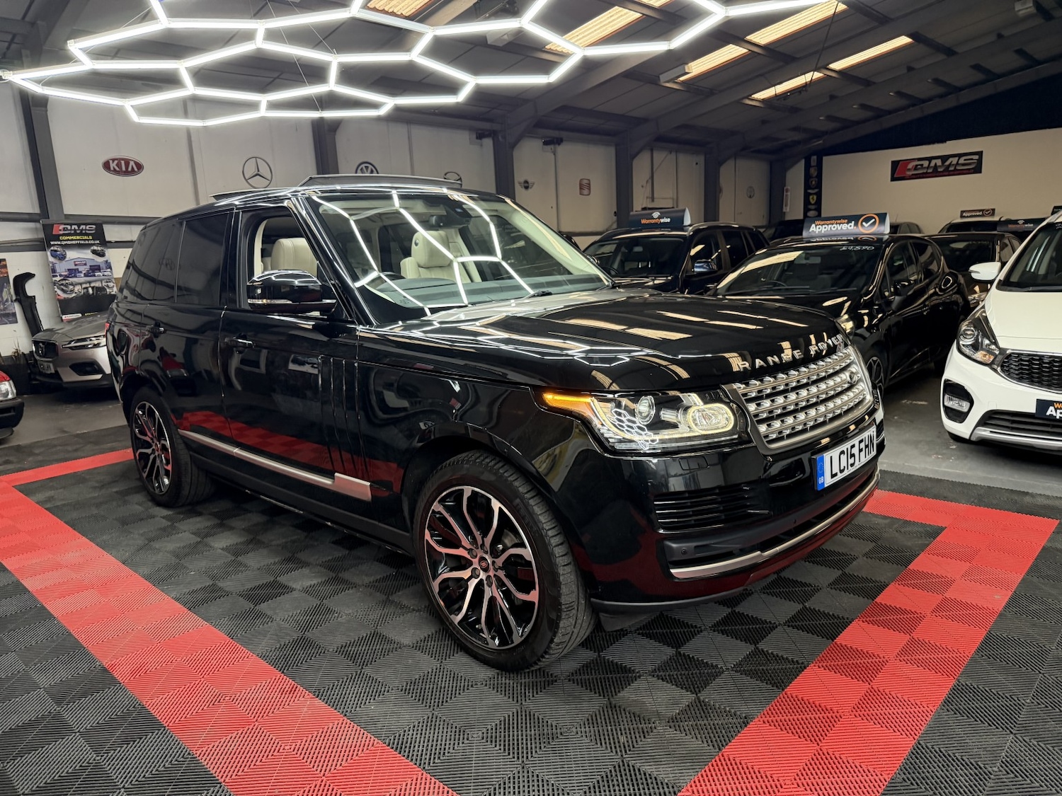 Used Land Rover Range Rover 2015 for sale - 76719034: Photo 4