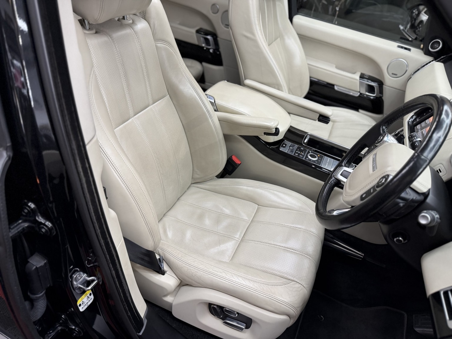 Used Land Rover Range Rover 2015 for sale - 76719034: Photo 41