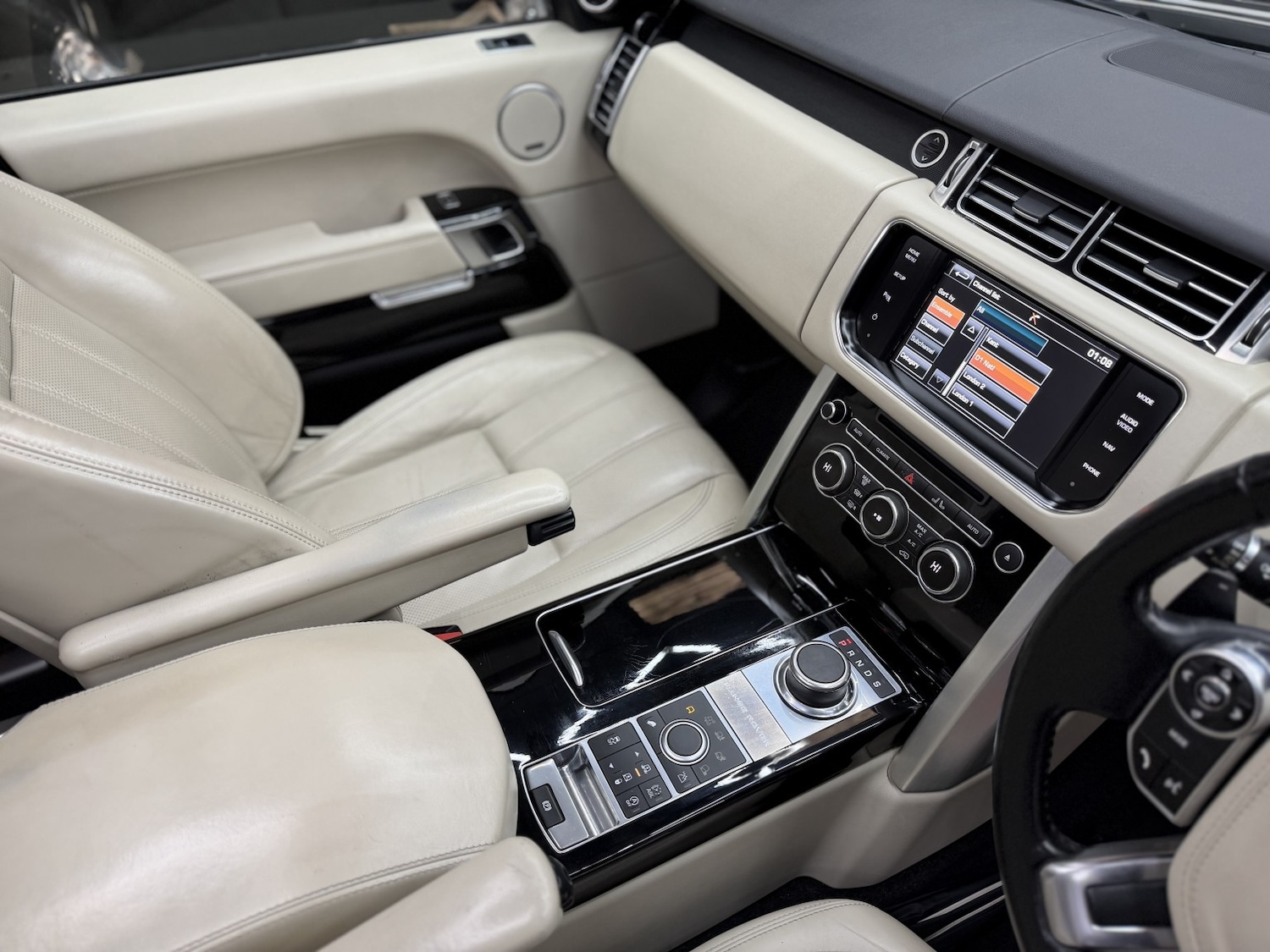 Used Land Rover Range Rover 2015 for sale - 76719034: Photo 45