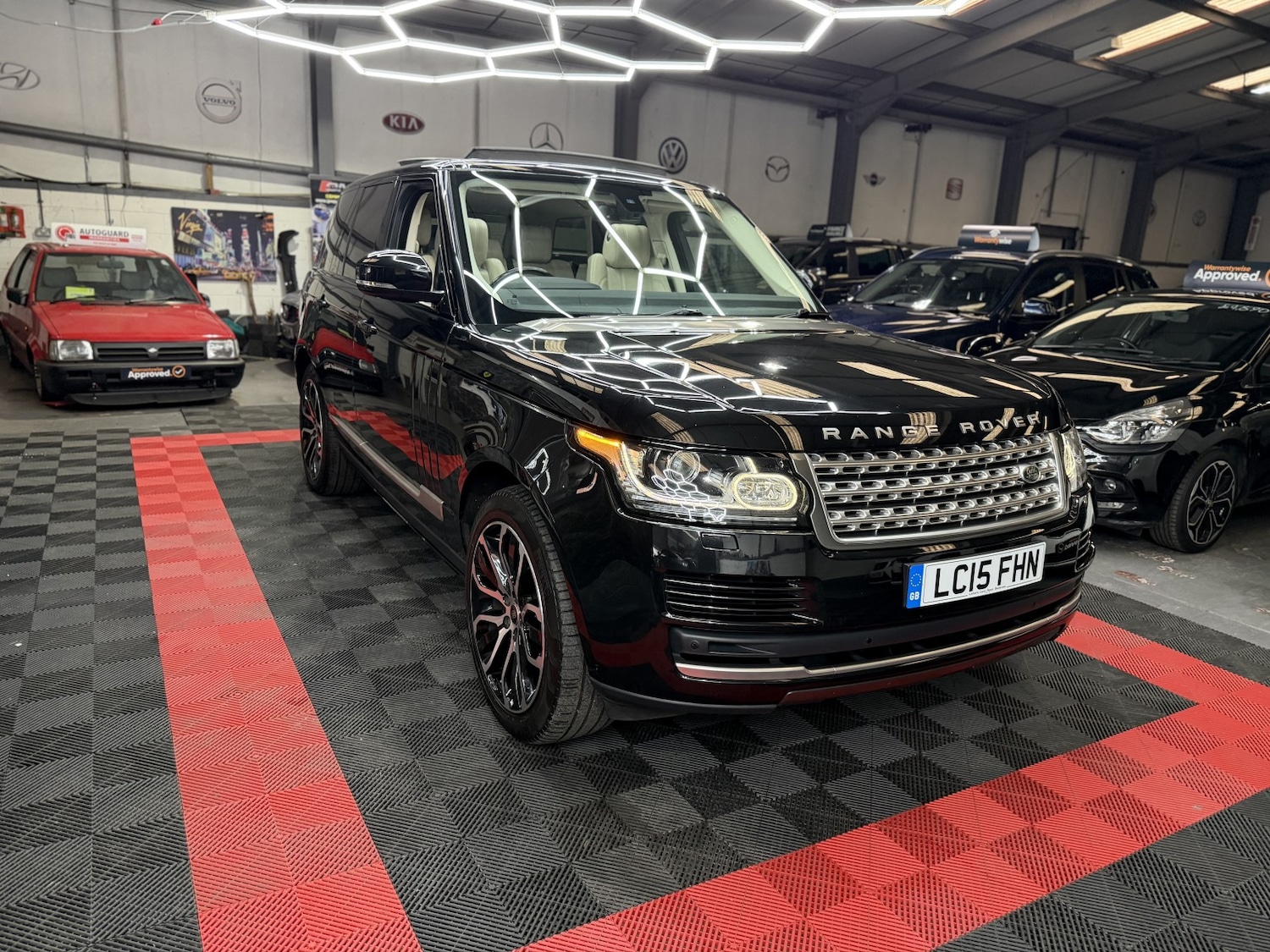 Used Land Rover Range Rover 2015 for sale - 76719034: Photo 49