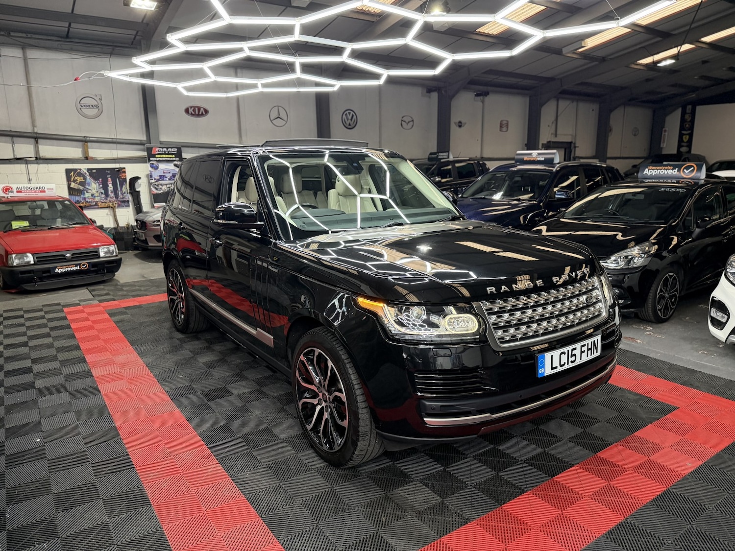 Used Land Rover Range Rover 2015 for sale - 76719034: Photo 50