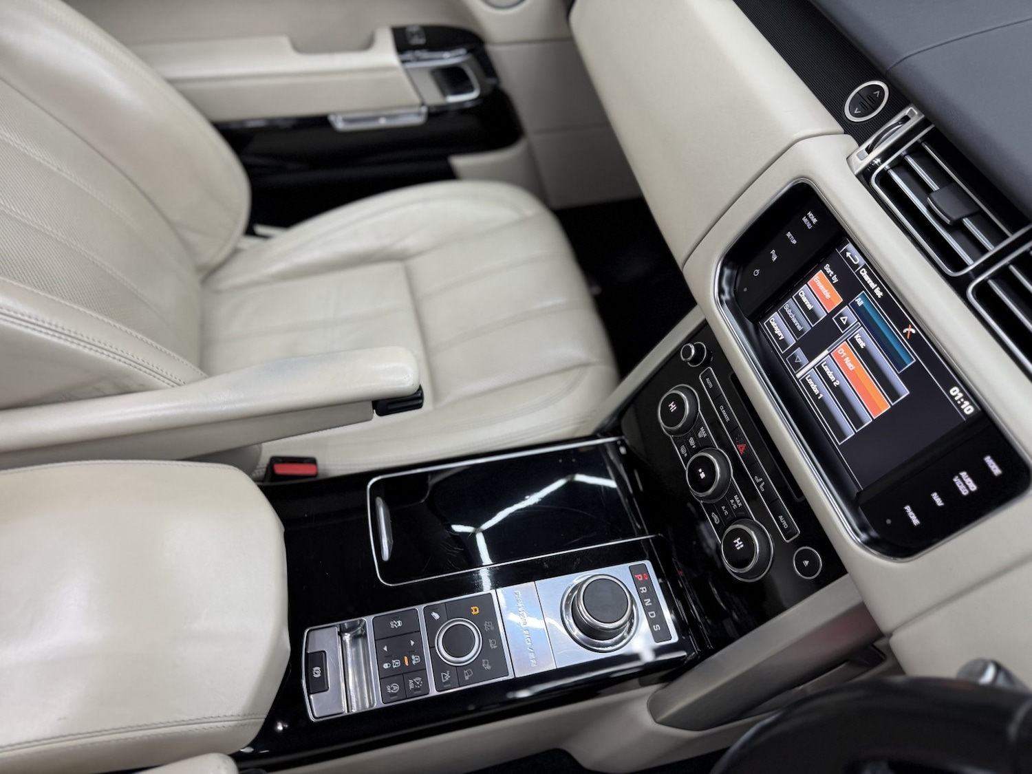 Used Land Rover Range Rover 2015 for sale - 76719034: Photo 52