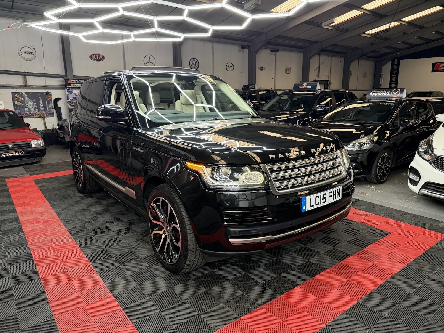 Used Land Rover Range Rover 2015 for sale - 76719034: Photo 6