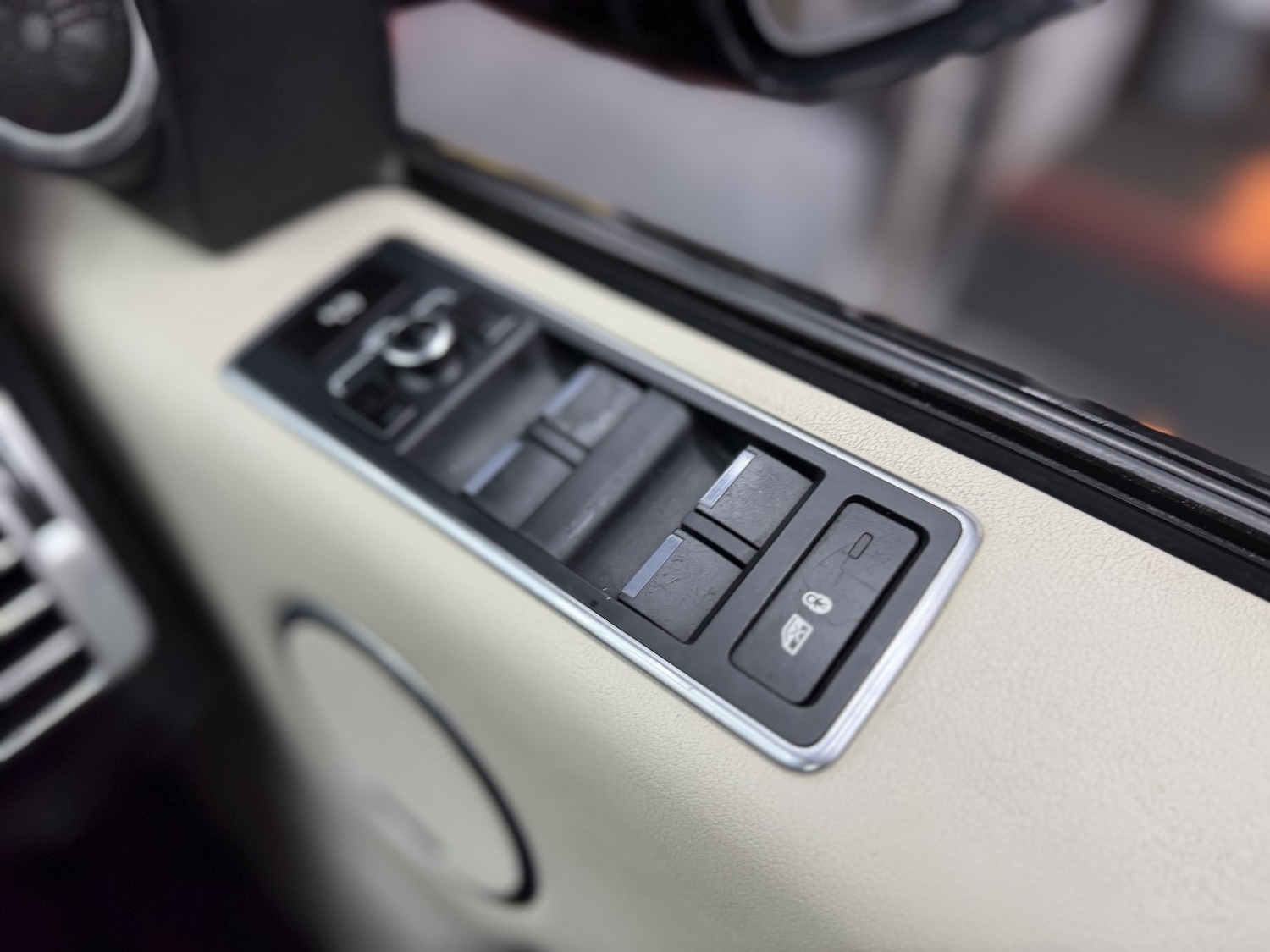 Used Land Rover Range Rover 2015 for sale - 76719034: Photo 60