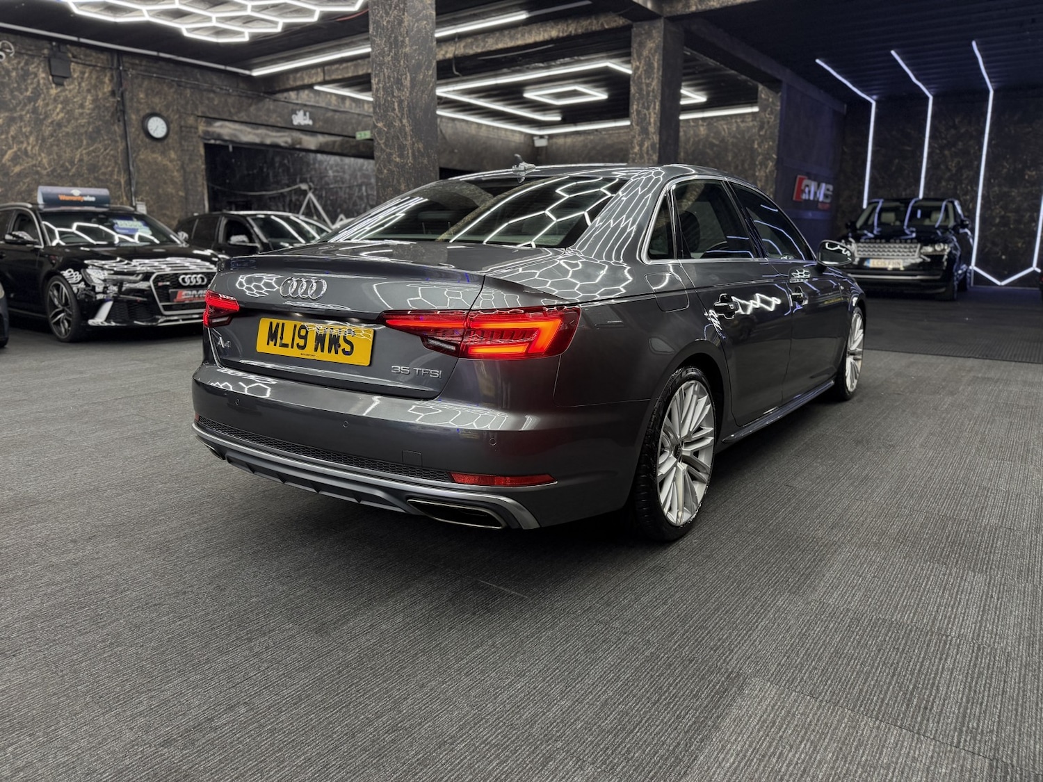 Used Audi A4 2019 for sale - 77189303: Photo 11