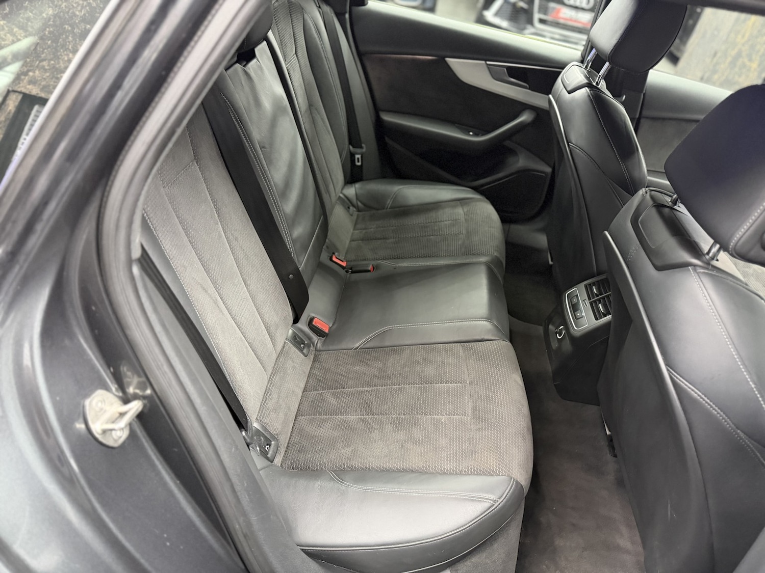 Used Audi A4 2019 for sale - 77189303: Photo 14