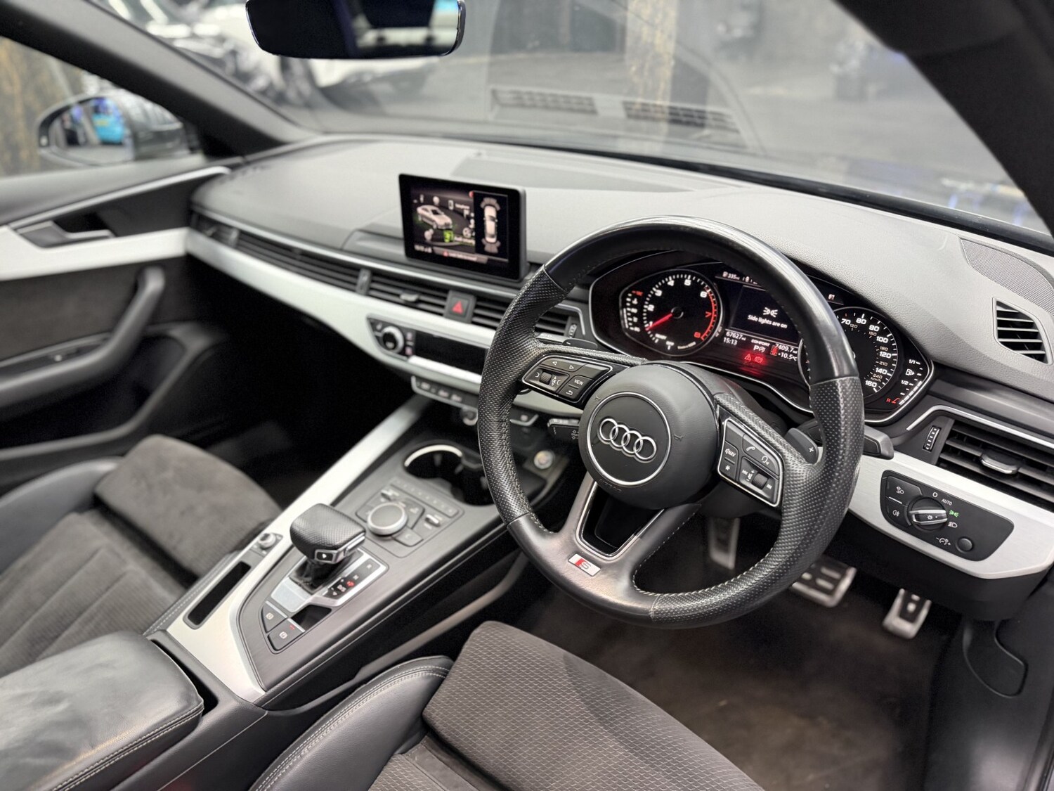 Used Audi A4 2019 for sale - 77189303: Photo 33
