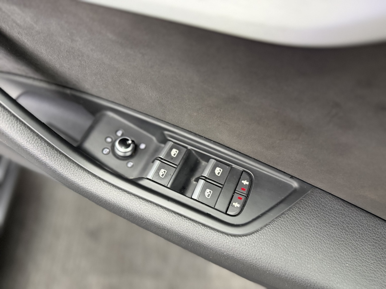 Used Audi A4 2019 for sale - 77189303: Photo 37