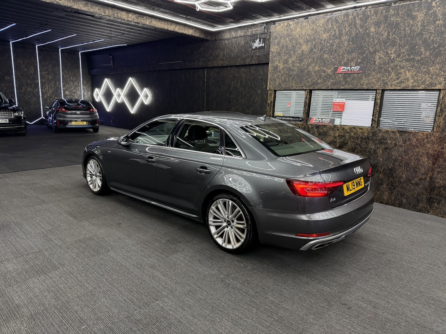 Used Audi A4 2019 for sale - 77189303: Photo 4
