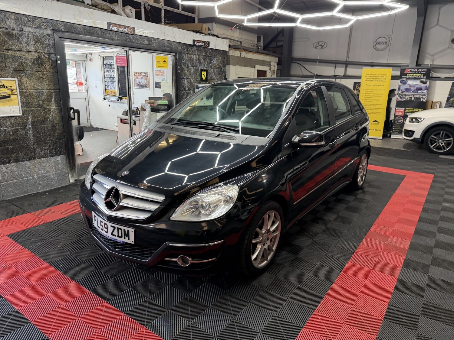 Used Mercedes-Benz B Class 2009 for sale - 77888435: Photo 11