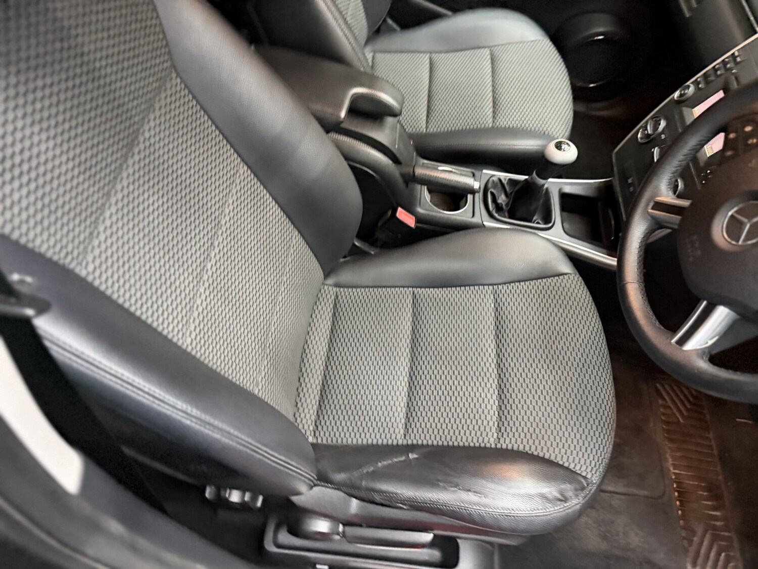 Used Mercedes-Benz B Class 2009 for sale - 77888435: Photo 22