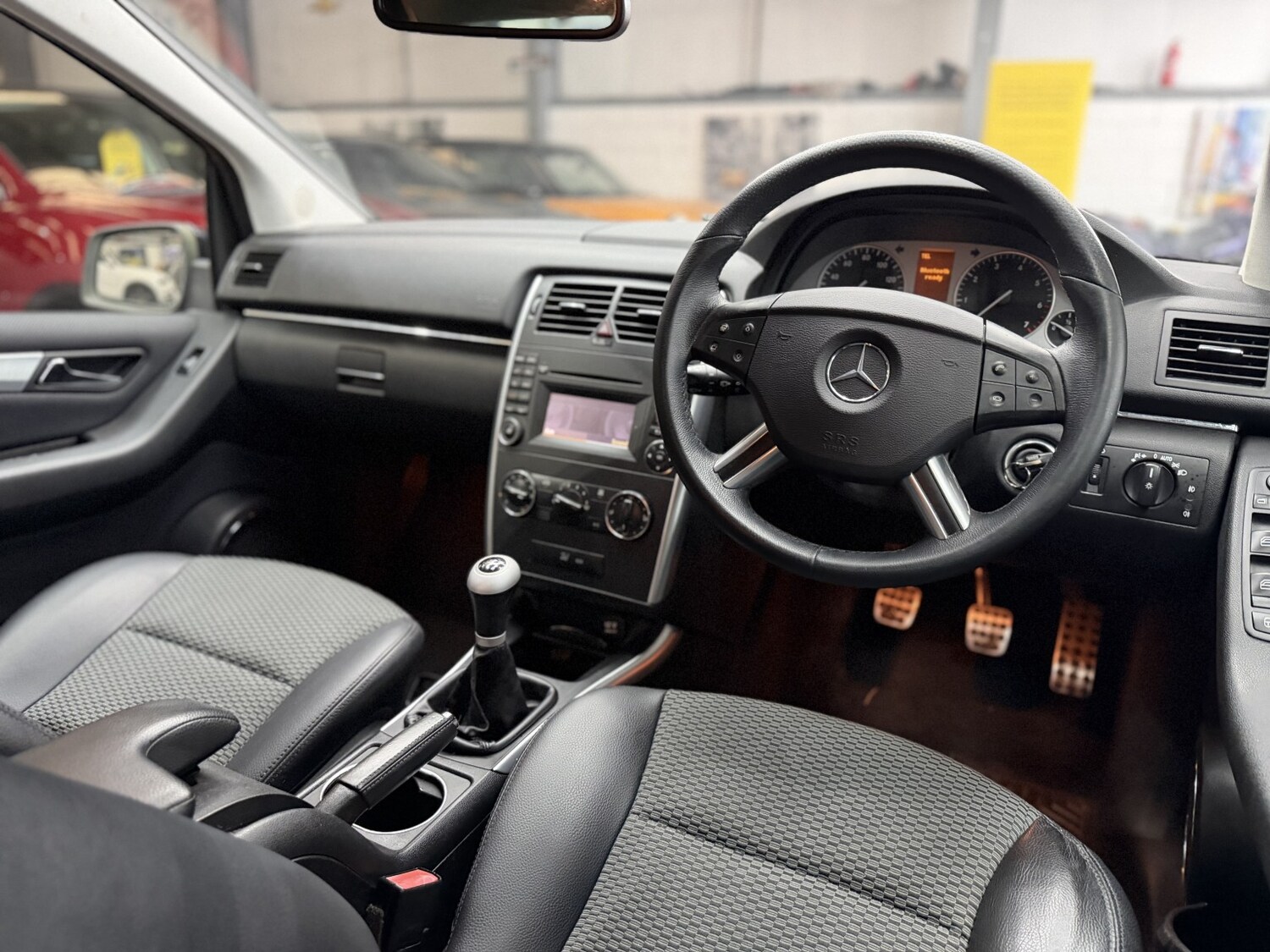 Used Mercedes-Benz B Class 2009 for sale - 77888435: Photo 24