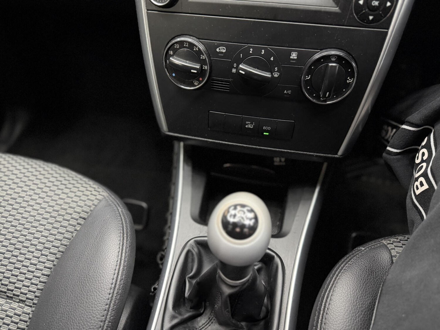 Used Mercedes-Benz B Class 2009 for sale - 77888435: Photo 34