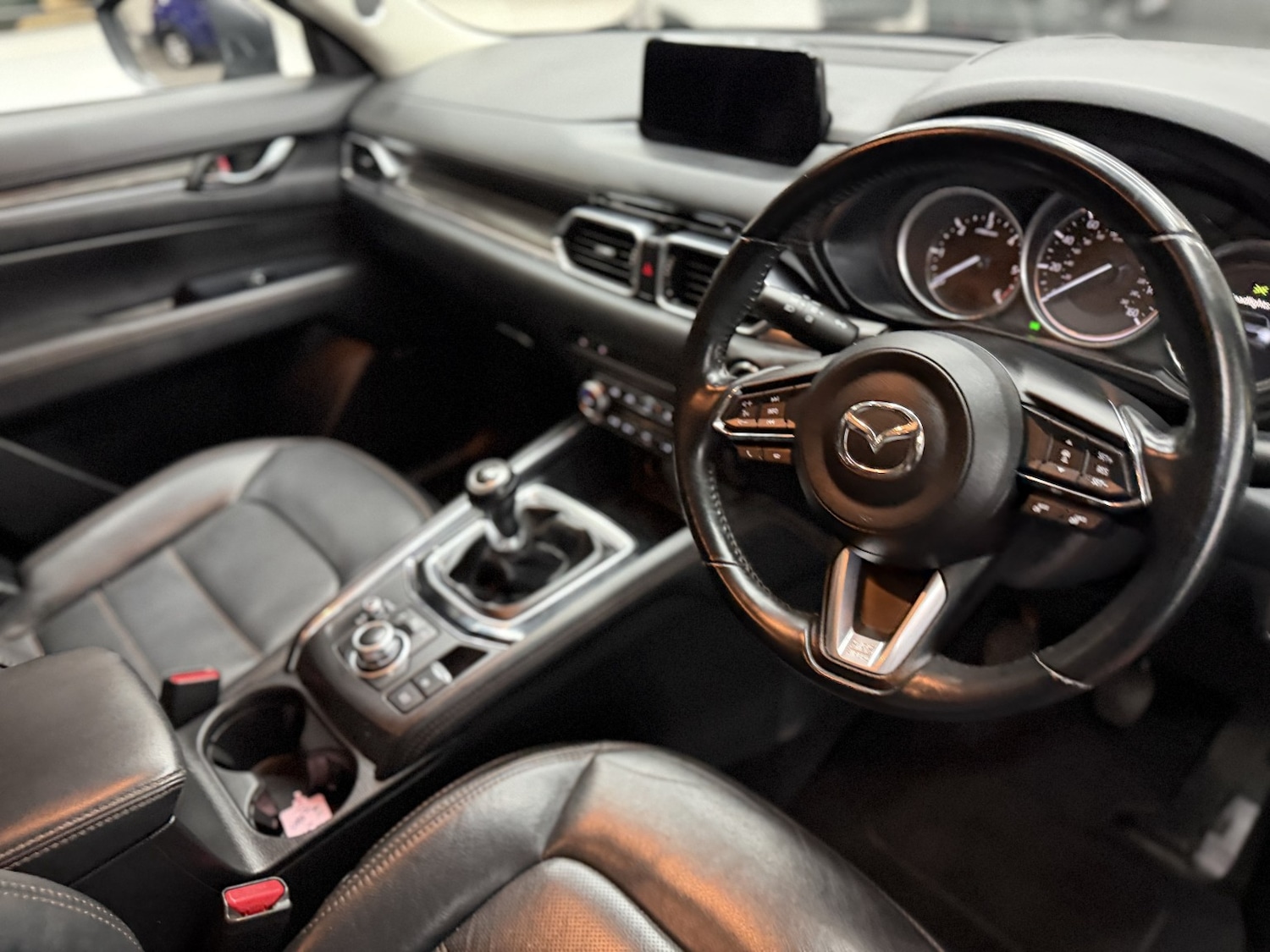 Used Mazda CX-5 2018 for sale - 77968642: Photo 2