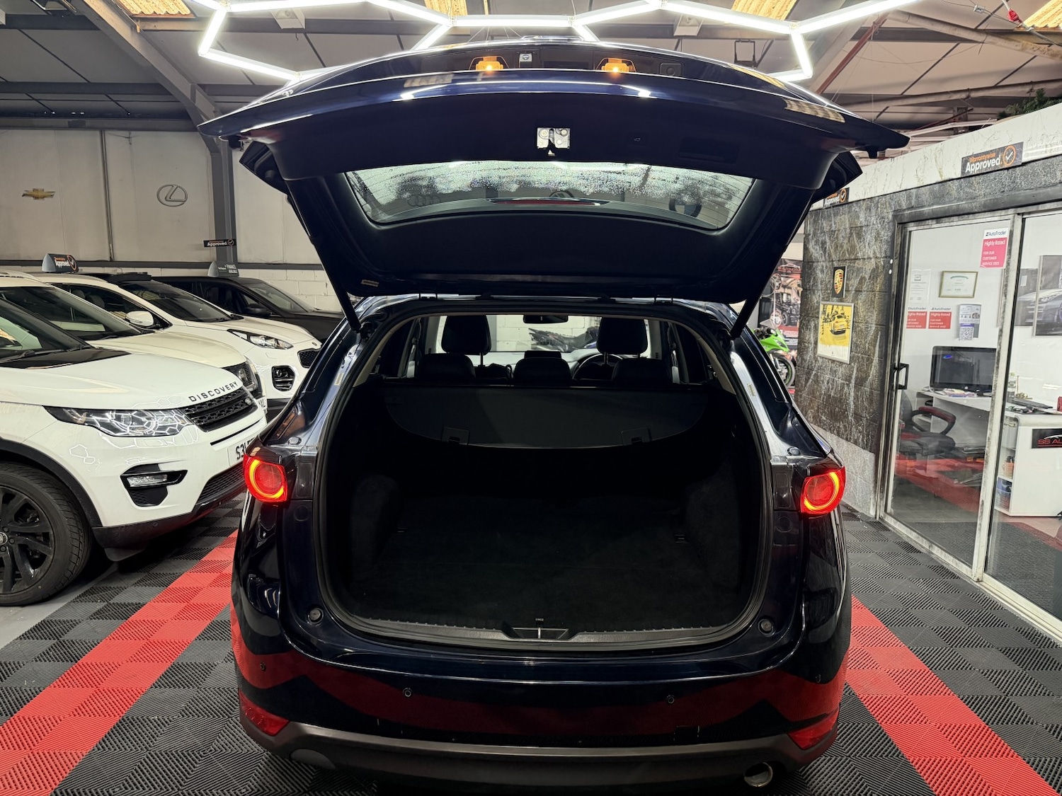 Used Mazda CX-5 2018 for sale - 77968642: Photo 8