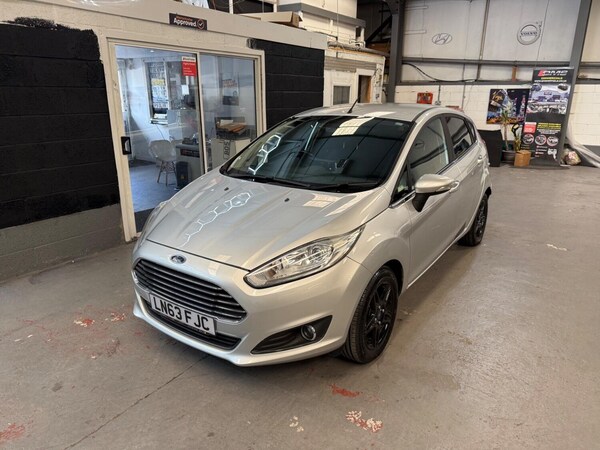 Used Ford Fiesta 2013 for sale - 75504960: Photo 16