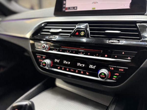 Used BMW 5 Series 2018 for sale - 76205661: Photo 37