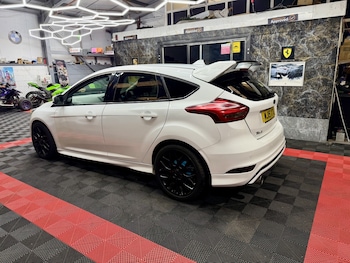 Used Ford Focus 2015 for sale - 77709098: Photo