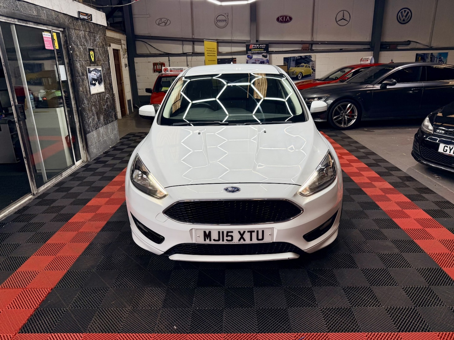 Used Ford Focus 2015 for sale - 77709098: Photo 4