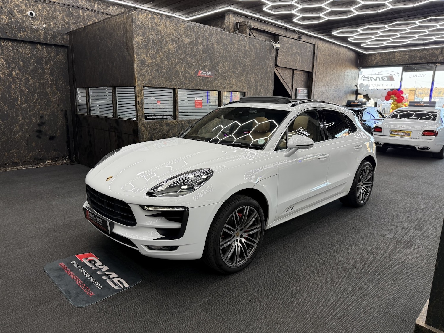 Used Porsche Macan 2018 for sale - 76848734: Photo 25