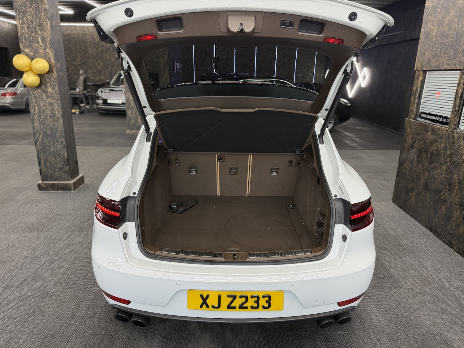 Used Porsche Macan 2018 for sale - 76848734: Photo 32