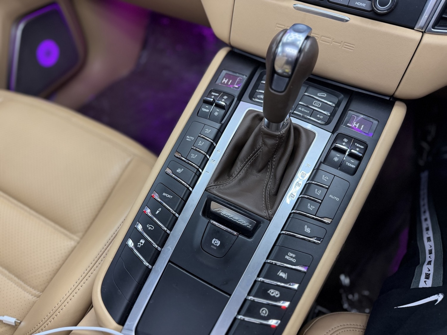 Used Porsche Macan 2018 for sale - 76848734: Photo 47