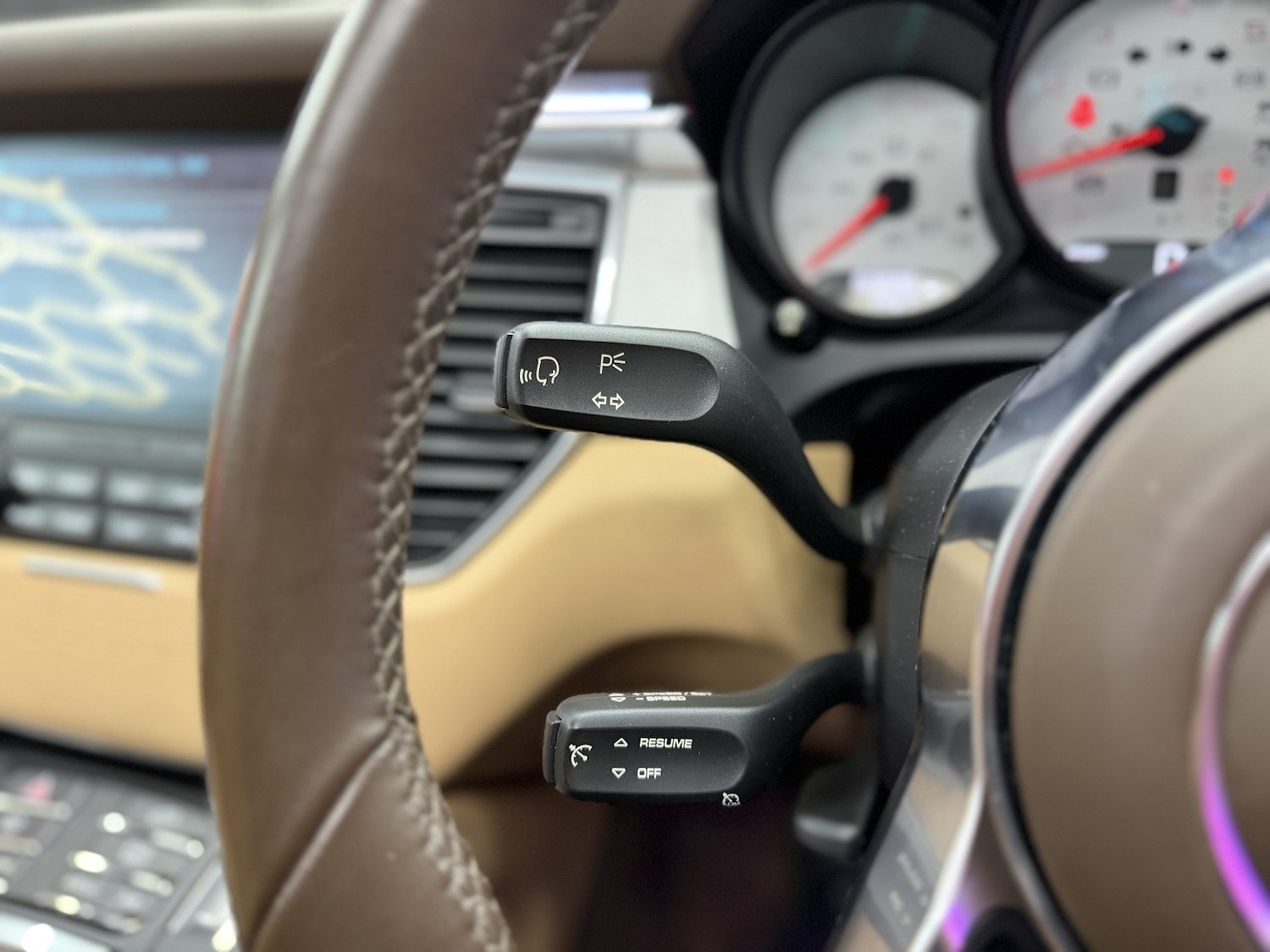 Used Porsche Macan 2018 for sale - 76848734: Photo 51